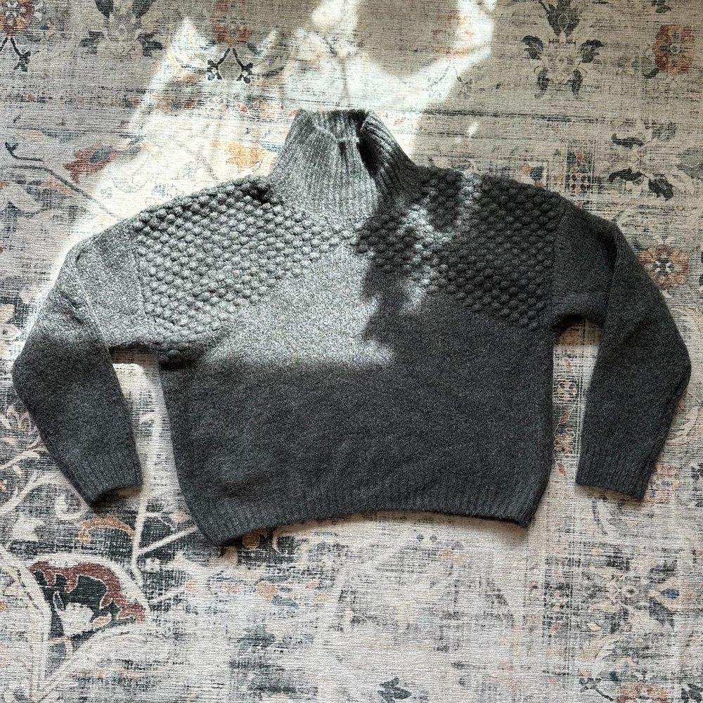Free People Dark Grey Turtleneck Cropped Sweater, Size Large